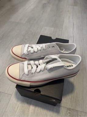Converse brand new mens 8.5